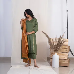 Akiso Green Angrakha Embroidery Kurta With Palazzo And Gold Dupatta (Set of 3)
