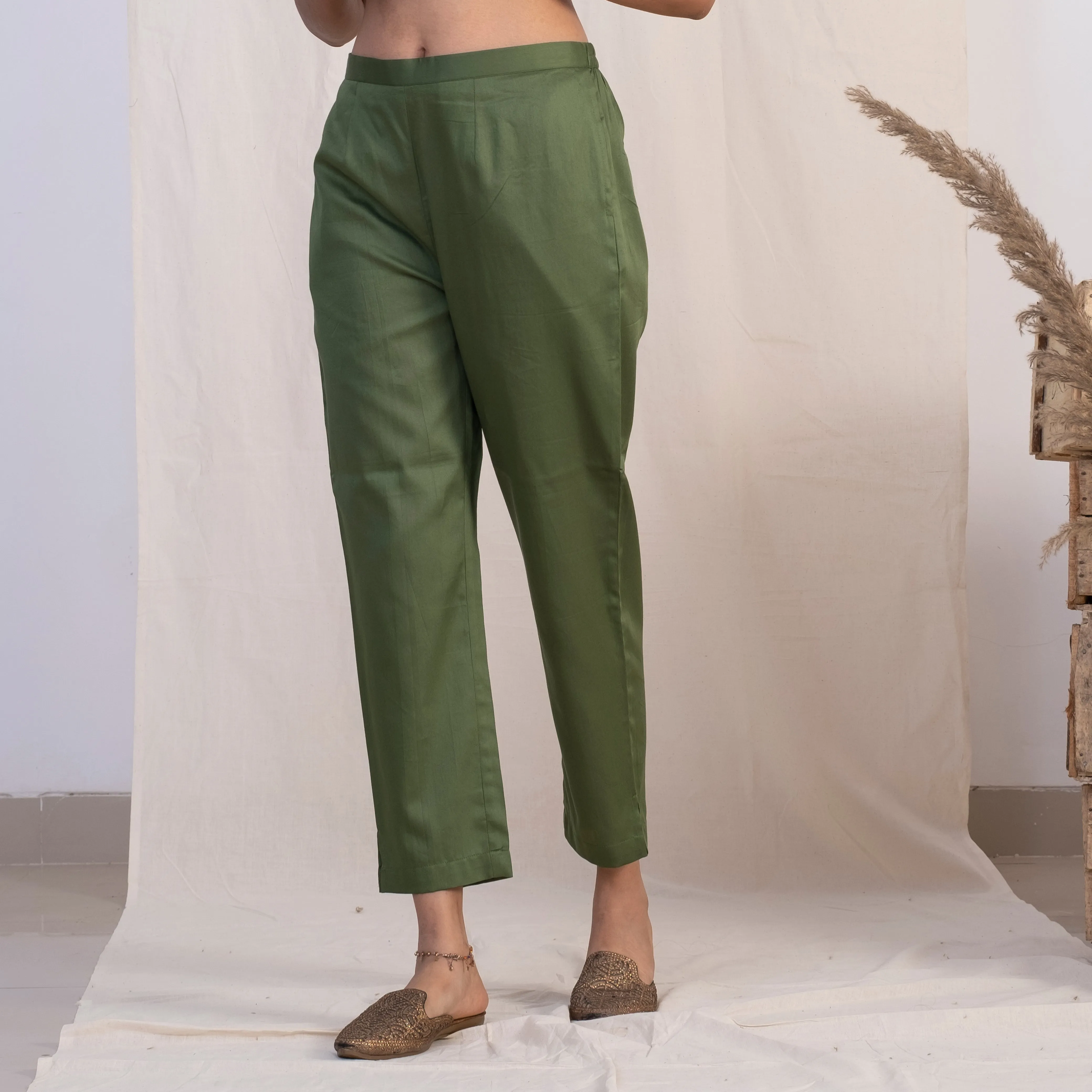 Akiso Green Cigarette Pant