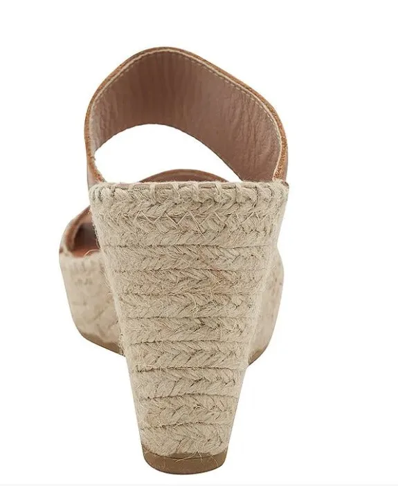 Andre Assous Celeste Sandal Final Clearance