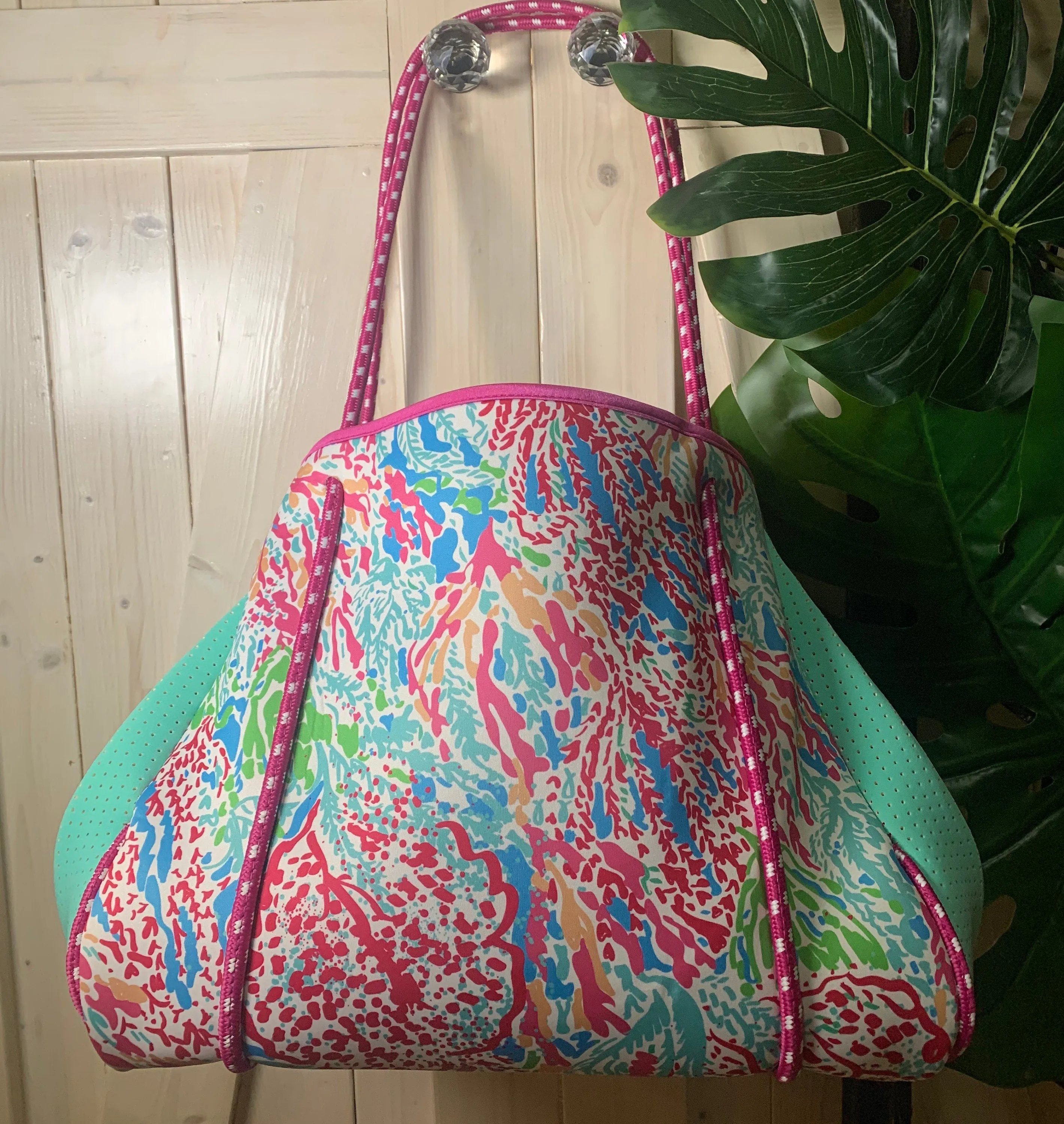 new Pink Coral Reef Neoprene Tote waterproof bag hot pink paracords & interior   aqua turquoise sides w baseboard rain snow shore 2023