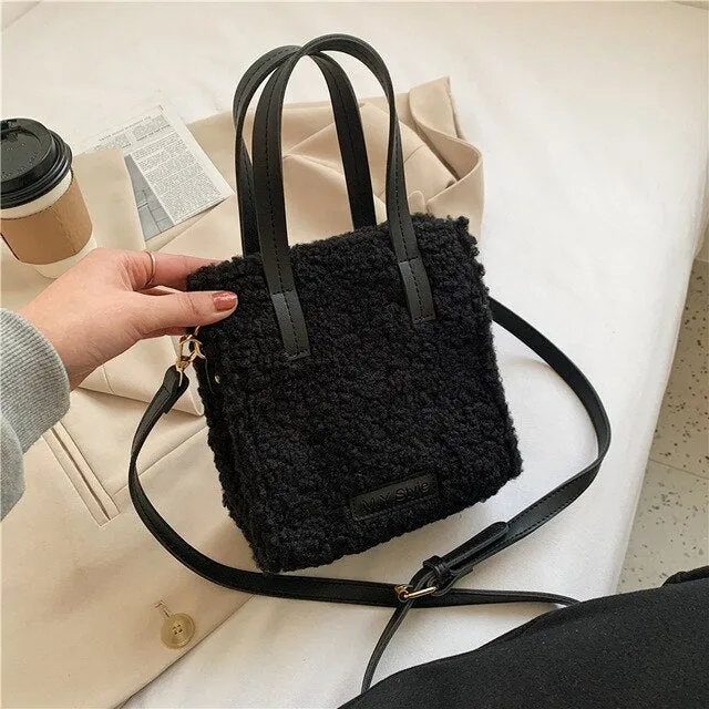 TRAVEL TEDDY TOTE BAG