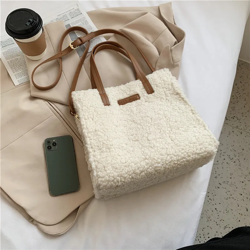 TRAVEL TEDDY TOTE BAG
