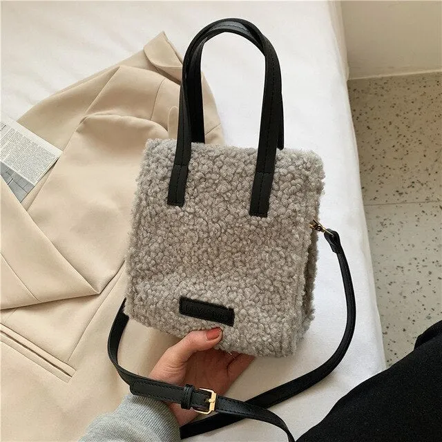 TRAVEL TEDDY TOTE BAG