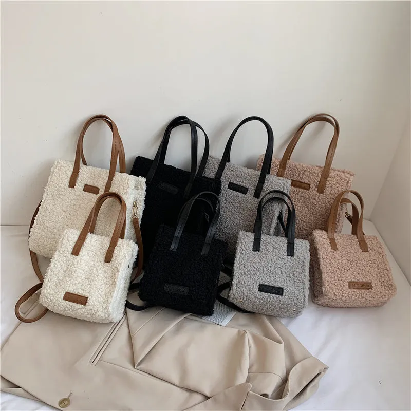 TRAVEL TEDDY TOTE BAG